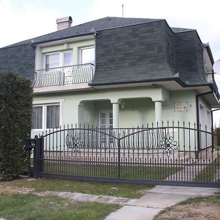 Orwa Apartmanok - Cedrus Koez Zalakaros Exterior foto